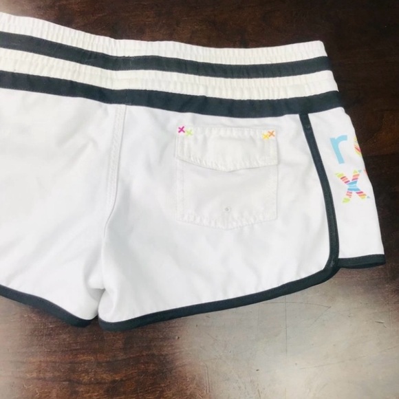 Roxy Black and white Women athletic short size  7 - Picture 4 of 7